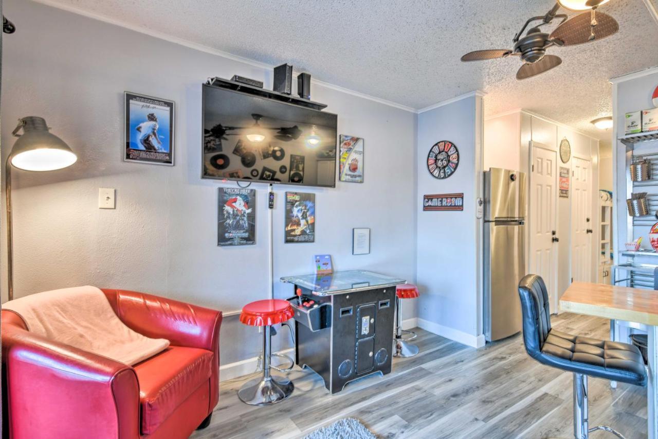 Beachfront Corpus Christi Condo With Arcade Room! Exterior photo
