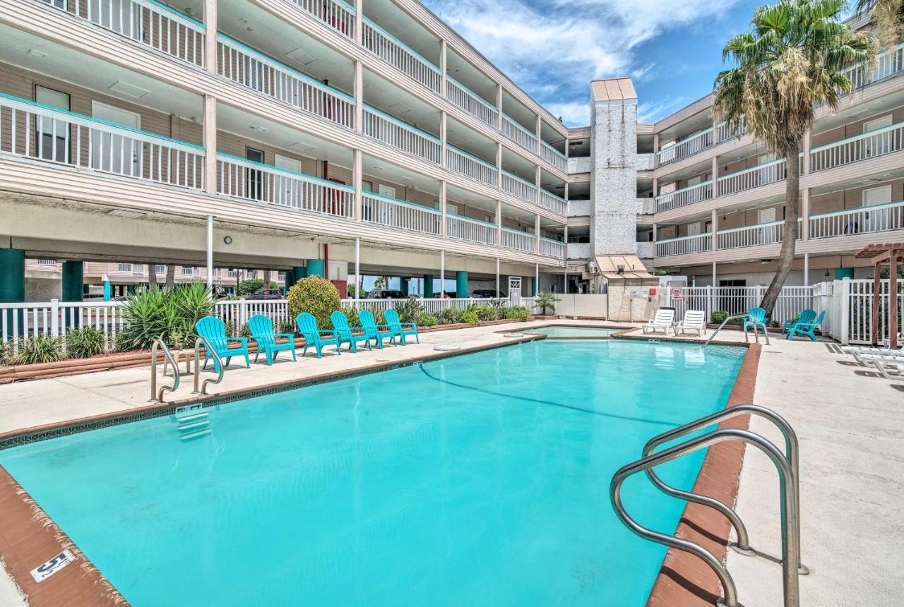 Beachfront Corpus Christi Condo With Arcade Room! Exterior photo